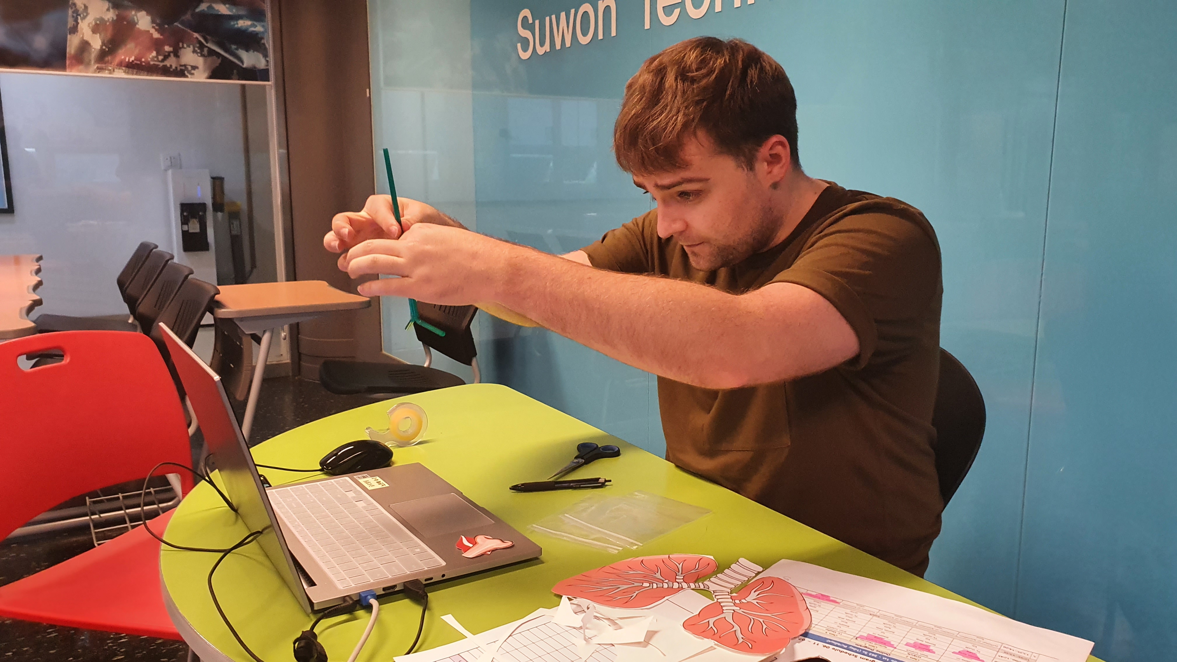 글로벌교육팀 연무중학교 1학년 비대면 학교 단체 체험학습 메인 이미지