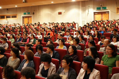 수원시 인문교양 아카데미 제9강연- 진심을 나눌때 얻는것 메인 이미지