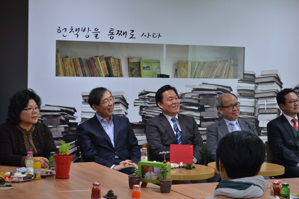 도요새책방 개관 1주년 기념행사 1번 이미지