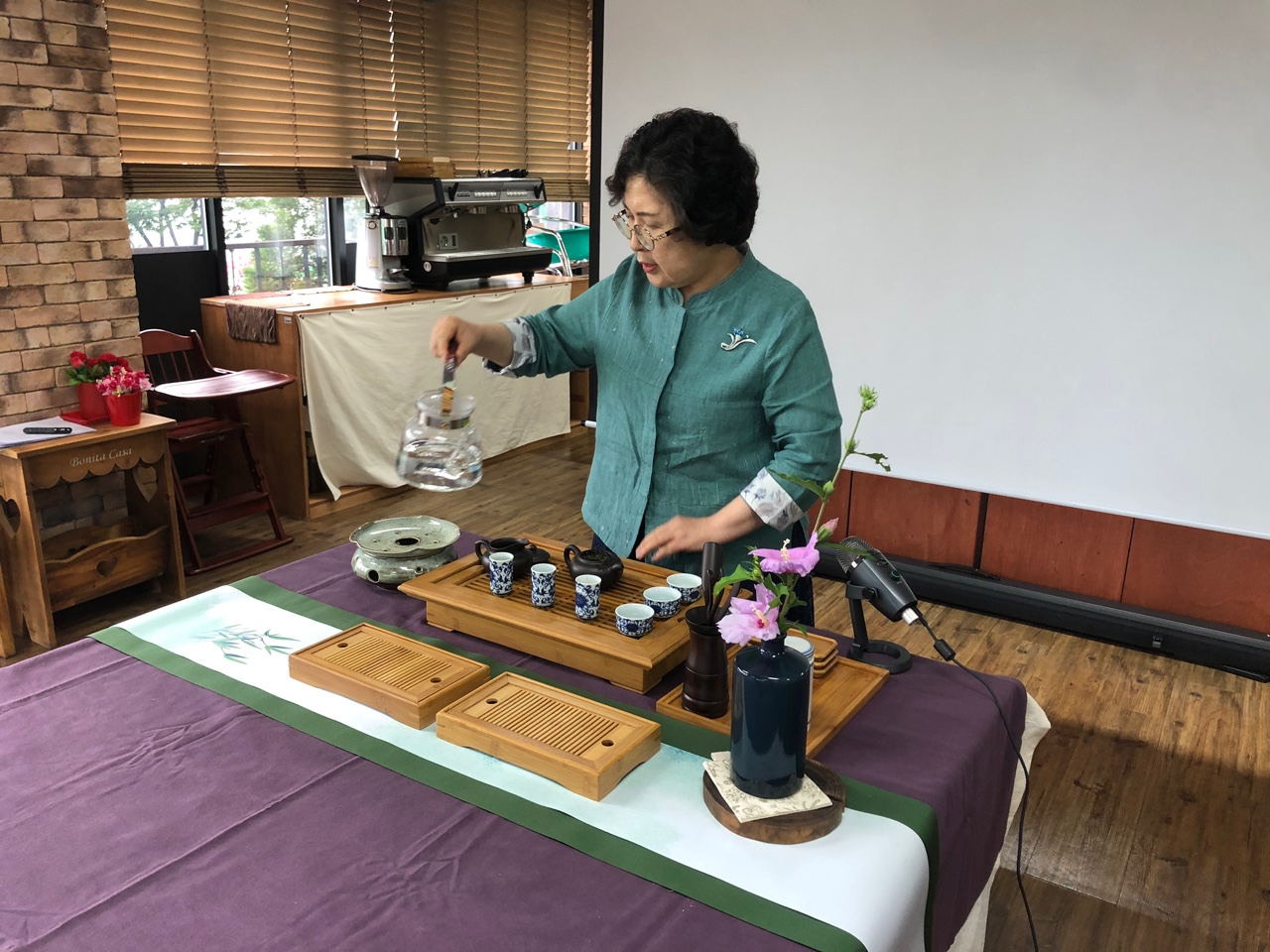 삶의기술 마음을 다독다도 : 여름의 차 백차와 청차(21.07.12-19.) 2번 이미지