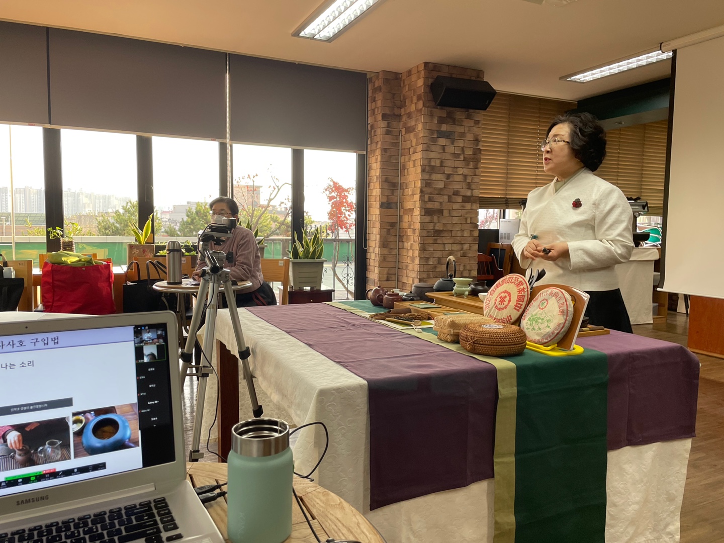 삶의기술 마음을 다독다도 : 한량없는 즐거움 흑차(2021.11.22-29) 5번 이미지