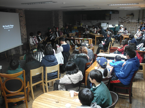 씰룩밴드의 이야기가 있는 작은 콘서트 1번 이미지