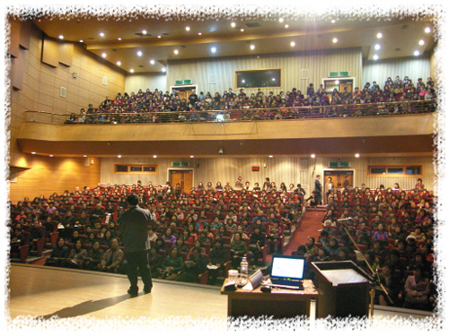 수원시민 인문교양 아카데미 제2강연 - 단 한번의 인생, 멋지게 사는 방법 메인 이미지