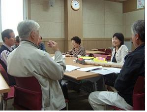 찾아가는 평생학습 맞춤강좌 -어르신 독서 동아리 메인 이미지