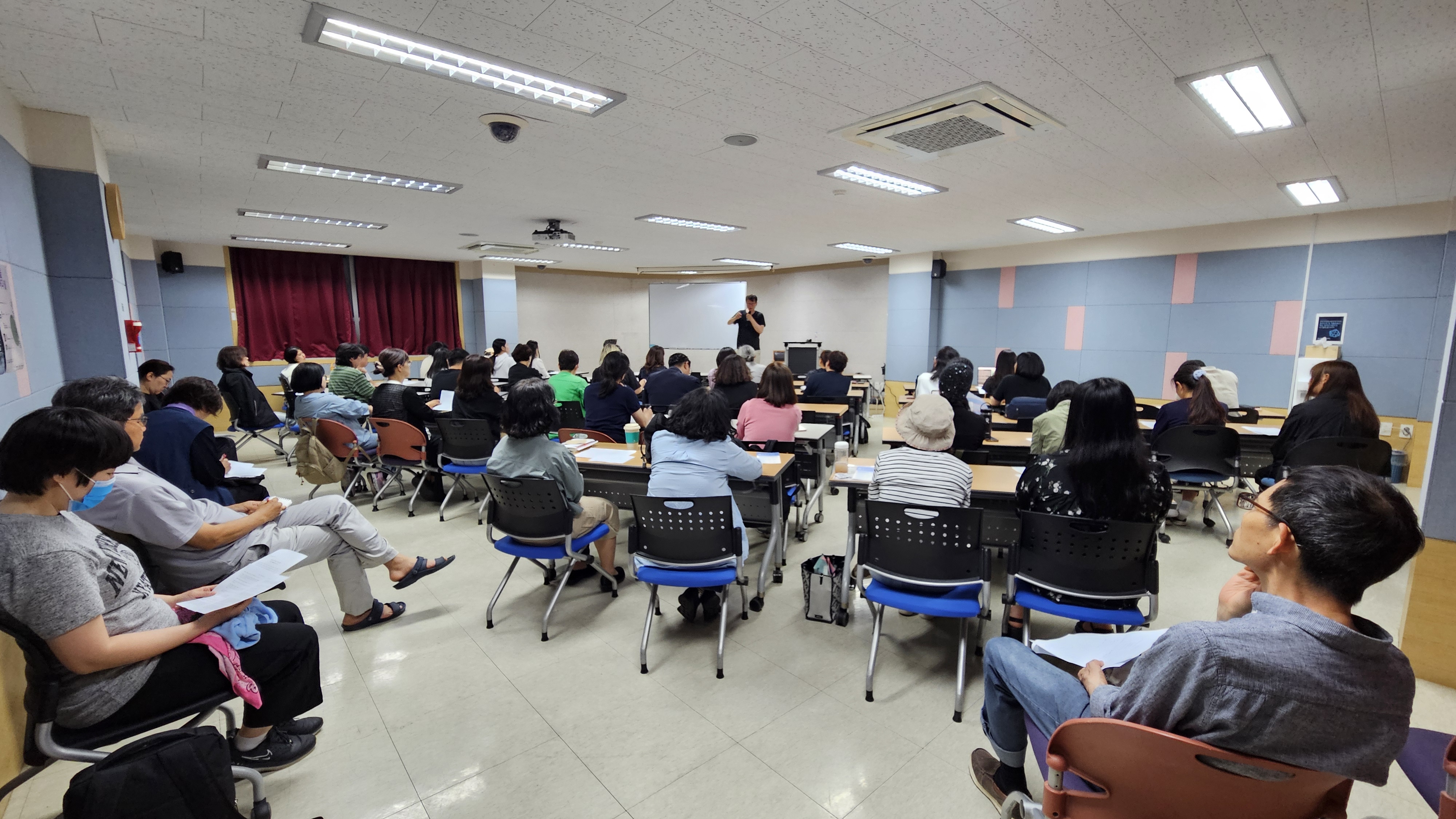 겉도는 읽기 헛도는 쓰기를 읽다-삶의 통제력을 위한 독서 강좌 종강! 메인 이미지